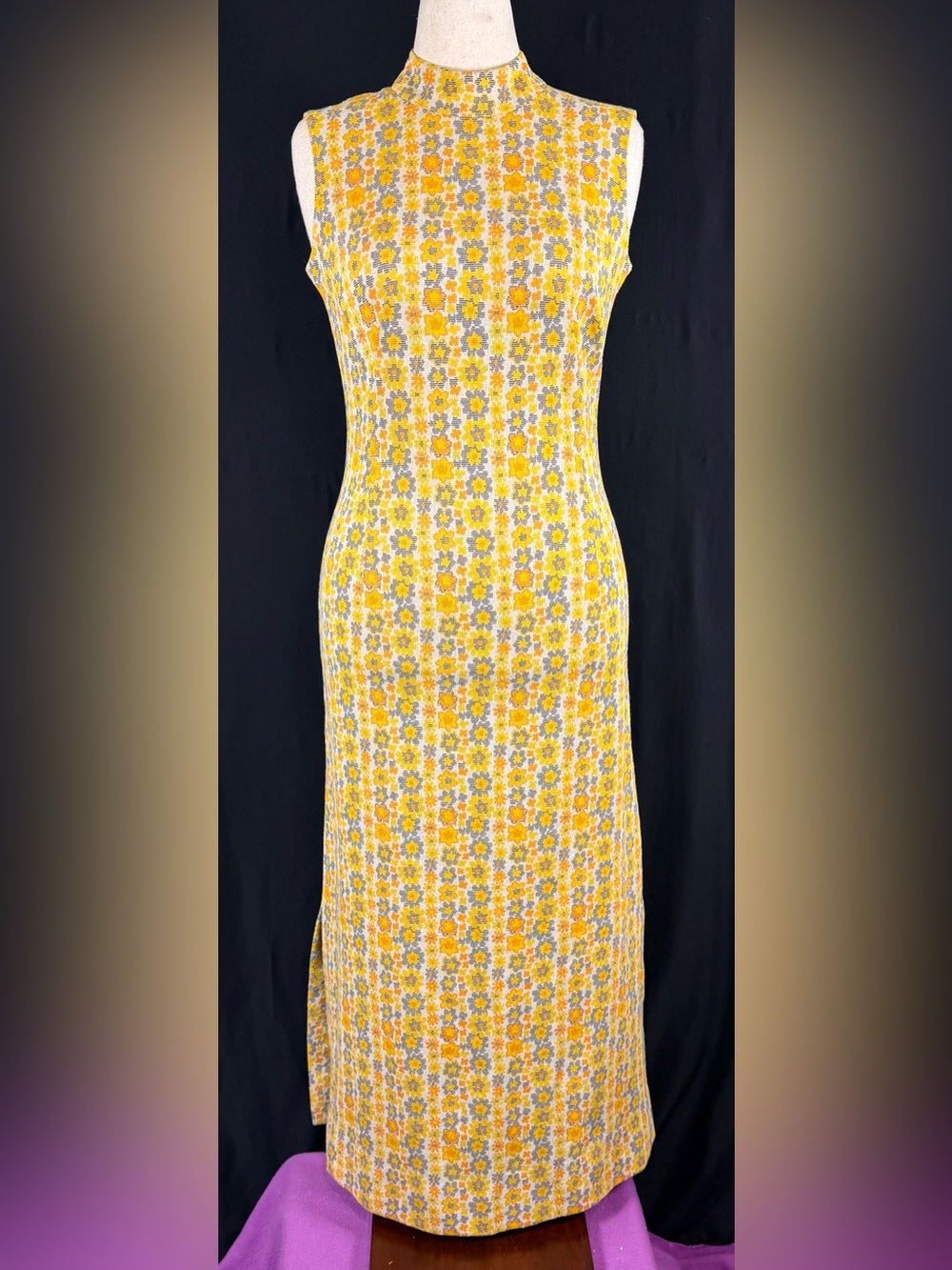 Hanro Switzerland VTG MCM Dress Yellow Gray Circle Floral Maxi 60’s 70’s